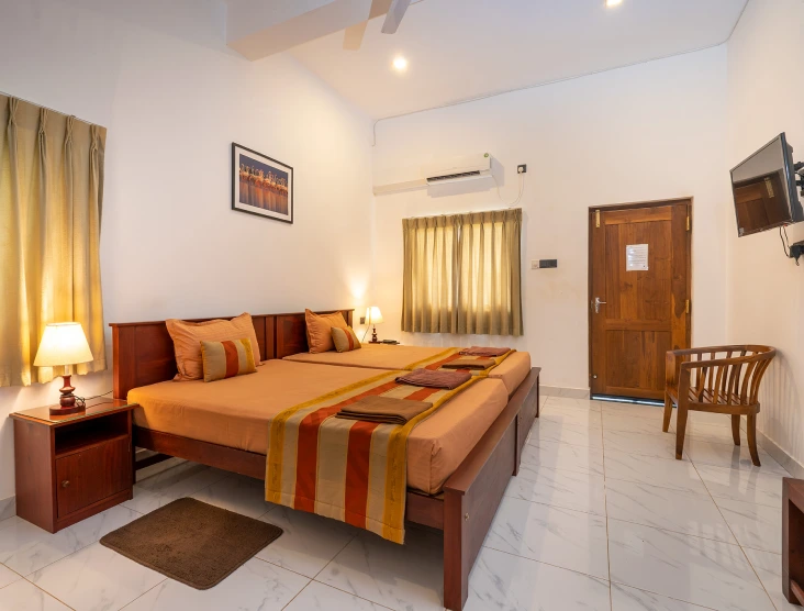 Cinnamon Deluxe Double room